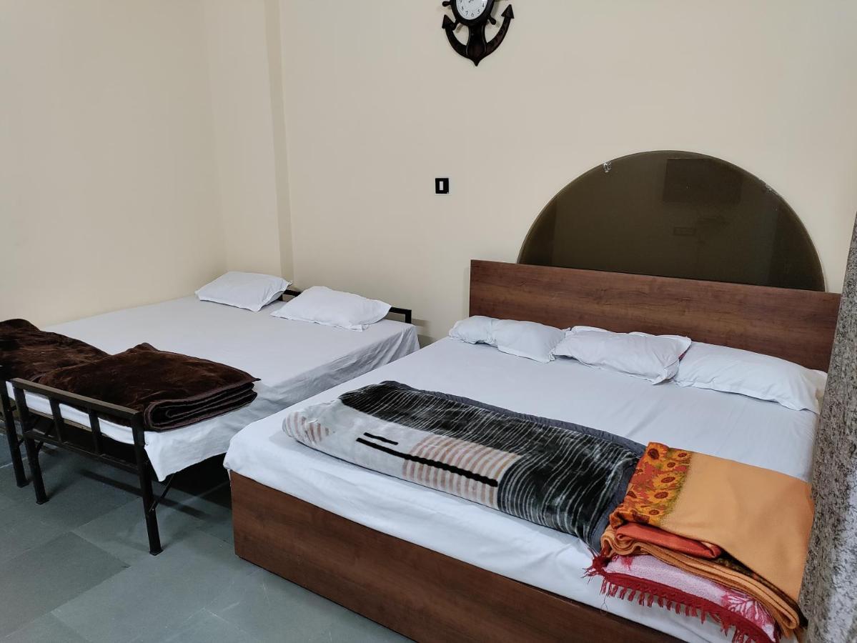 Ramashray Guest House Ujjain Bagian luar foto